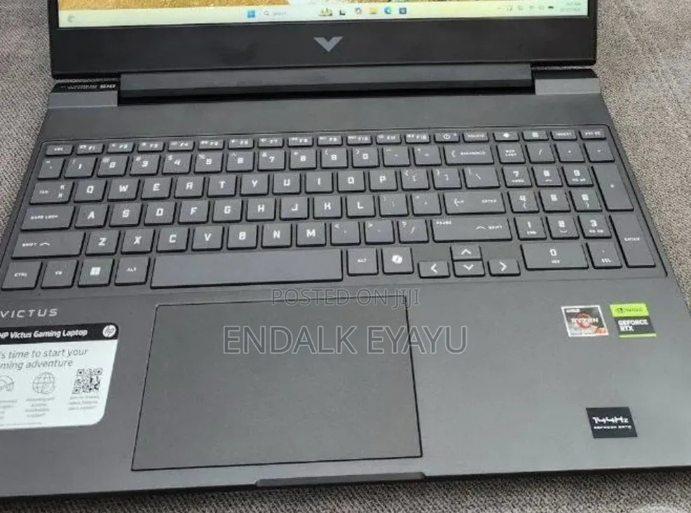 New Laptop HP Victus 16 16GB AMD Ryzen 7 SSD 1T