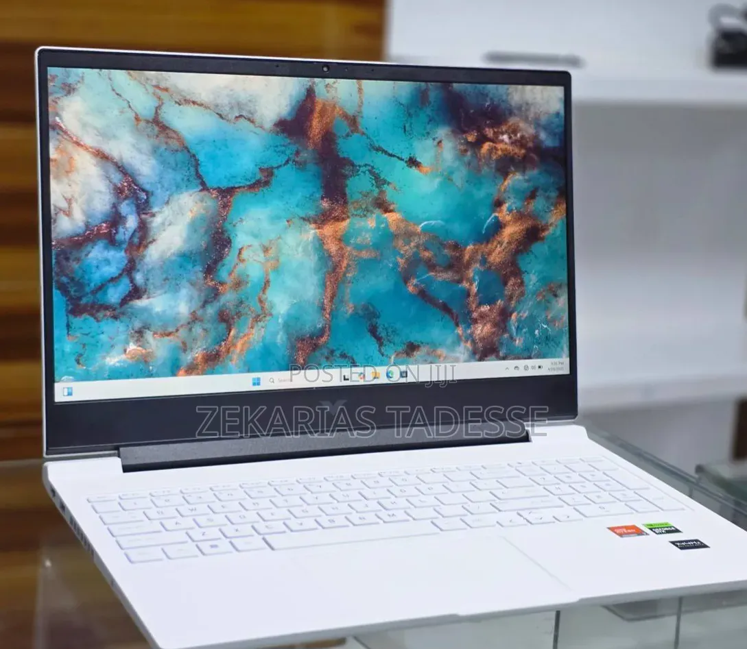 New Laptop HP Victus 16 16GB AMD Ryzen 7 SSD 1T