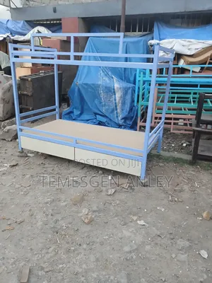 ተደራራቢ አልጋዎች