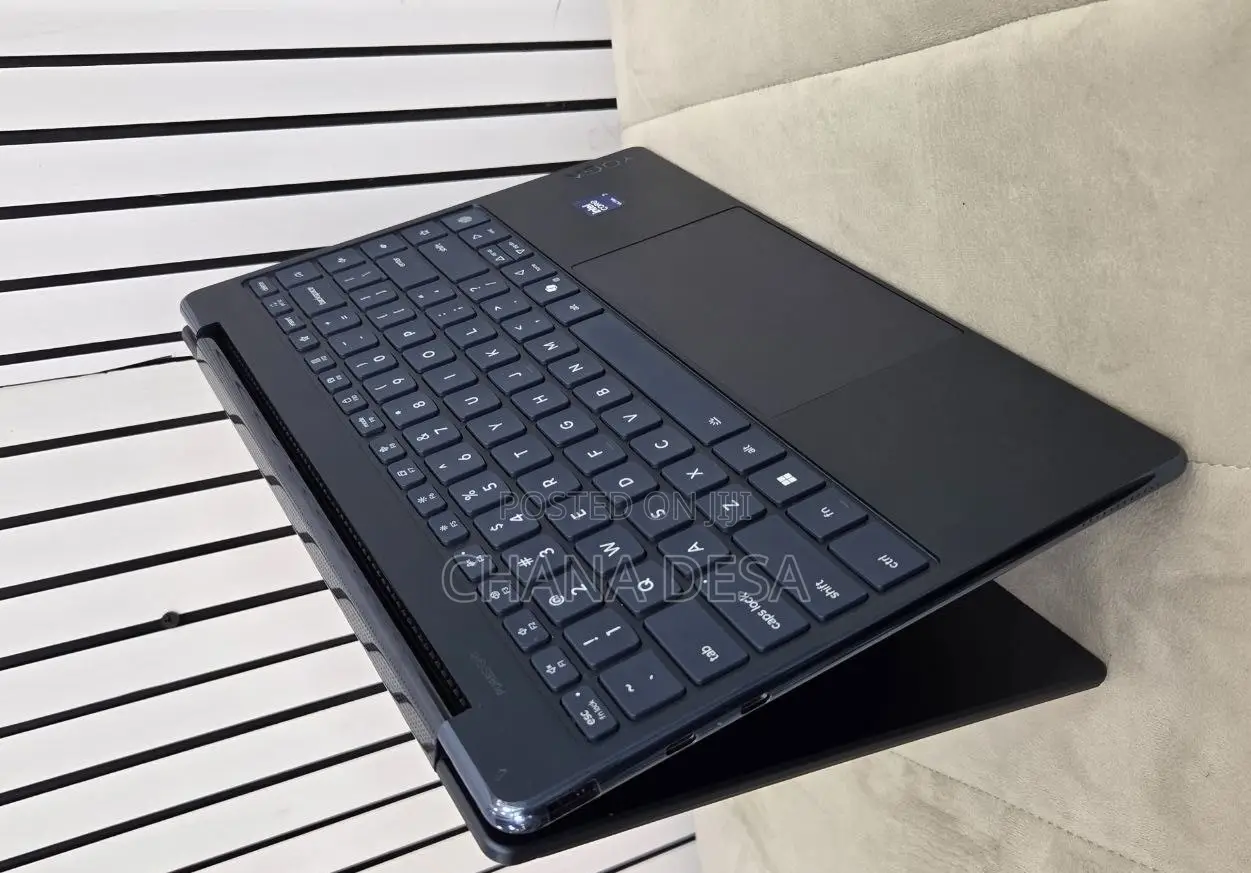 New Laptop Lenovo Yoga 9 32GB Intel Core Ultra 7 SSD 1T