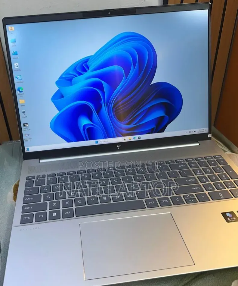 New Laptop HP Pavilion 14 16GB Intel Core i7 SSD 1T