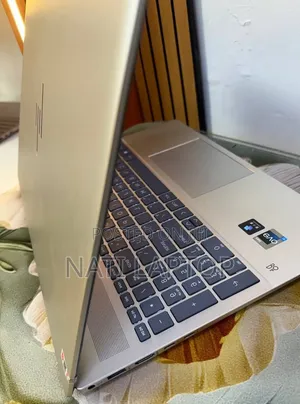 New Laptop HP Pavilion 14 16GB Intel Core i7 SSD 1T