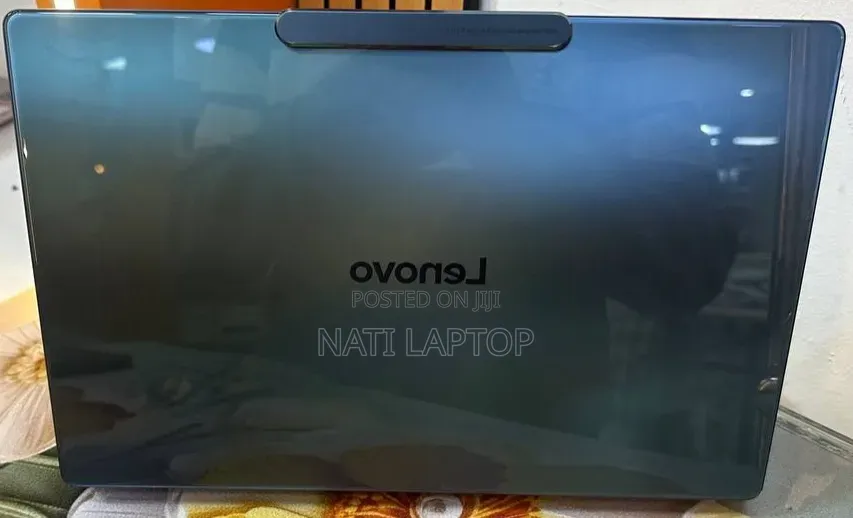 New Laptop Lenovo Yoga 7i 16GB Intel Core Ultra 7 SSD 512GB