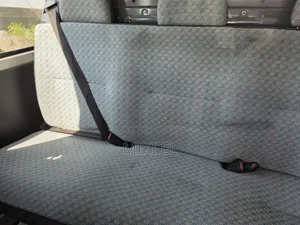 Toyota HiAce 2006 White