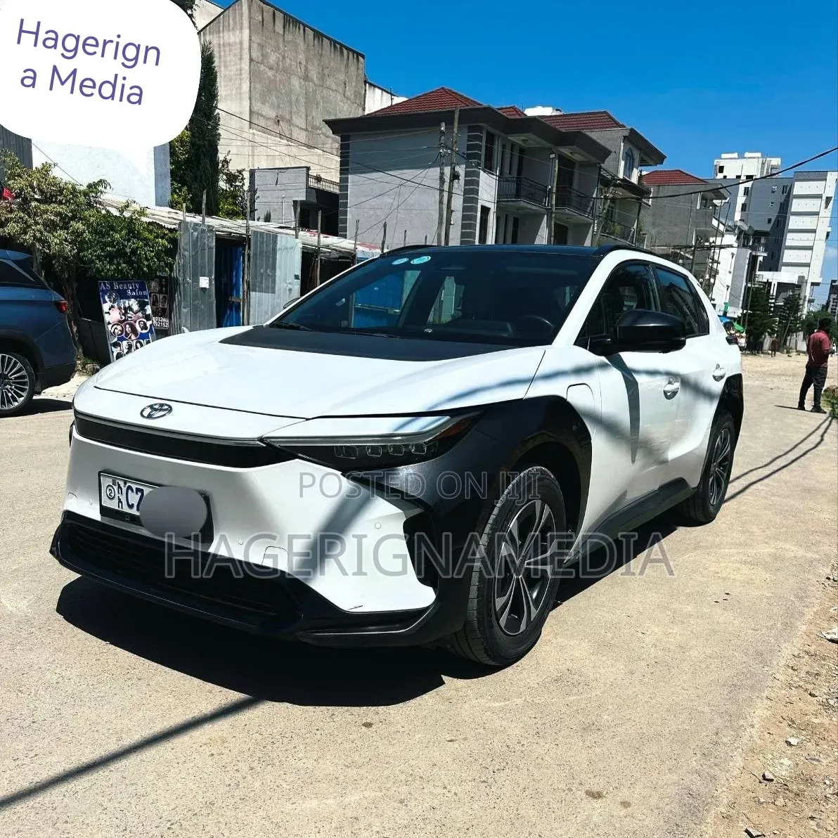 Toyota bZ4X 2023 White