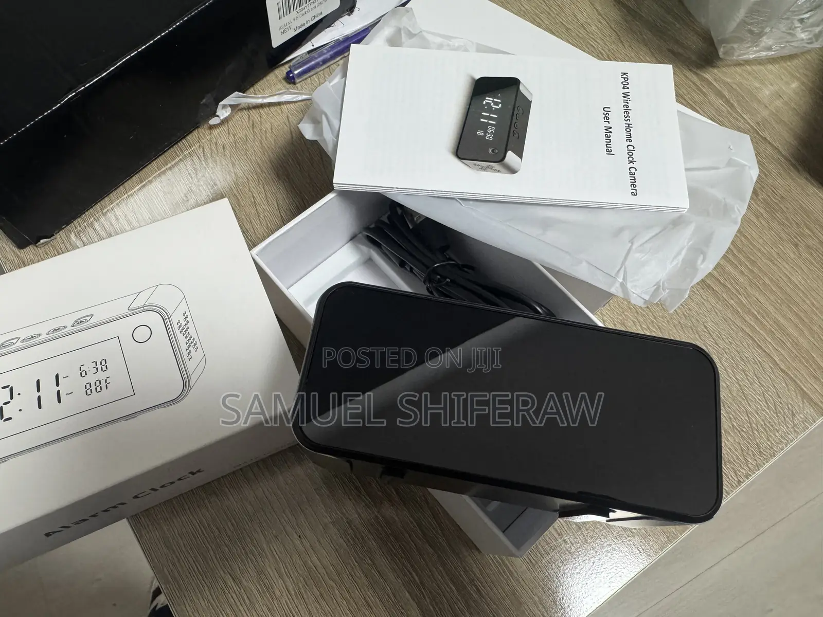 MEBAO /OzSpy KP04 Wireless Home Hidden Clock Camera