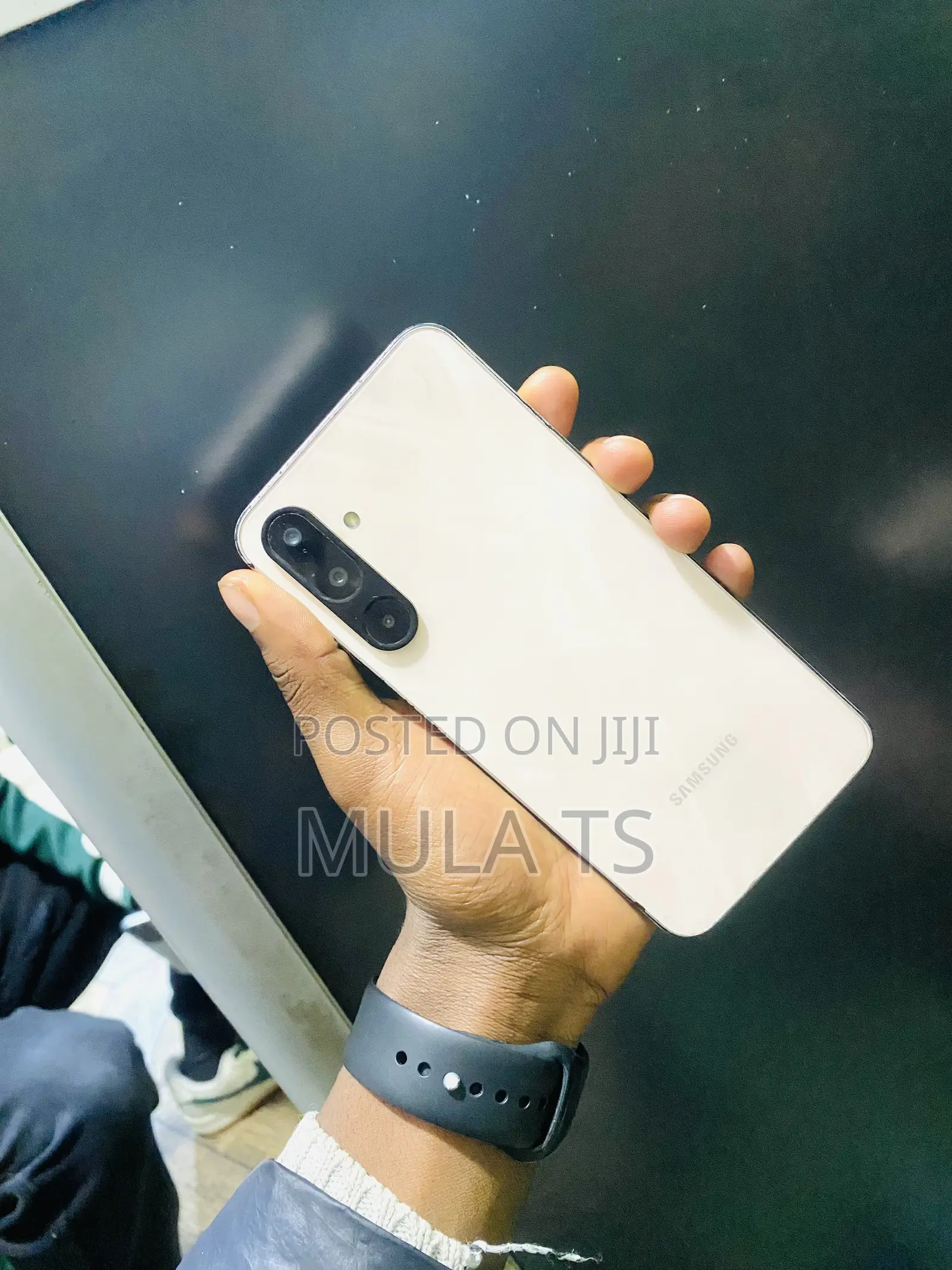 Samsung Galaxy M16 128 GB