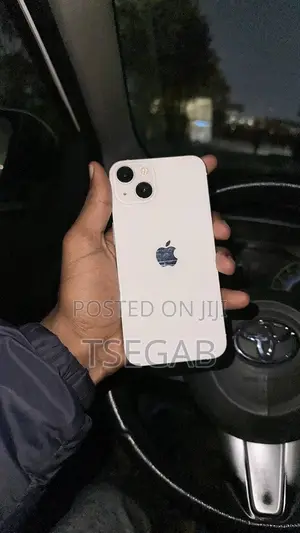 Apple iPhone 13 128 GB White
