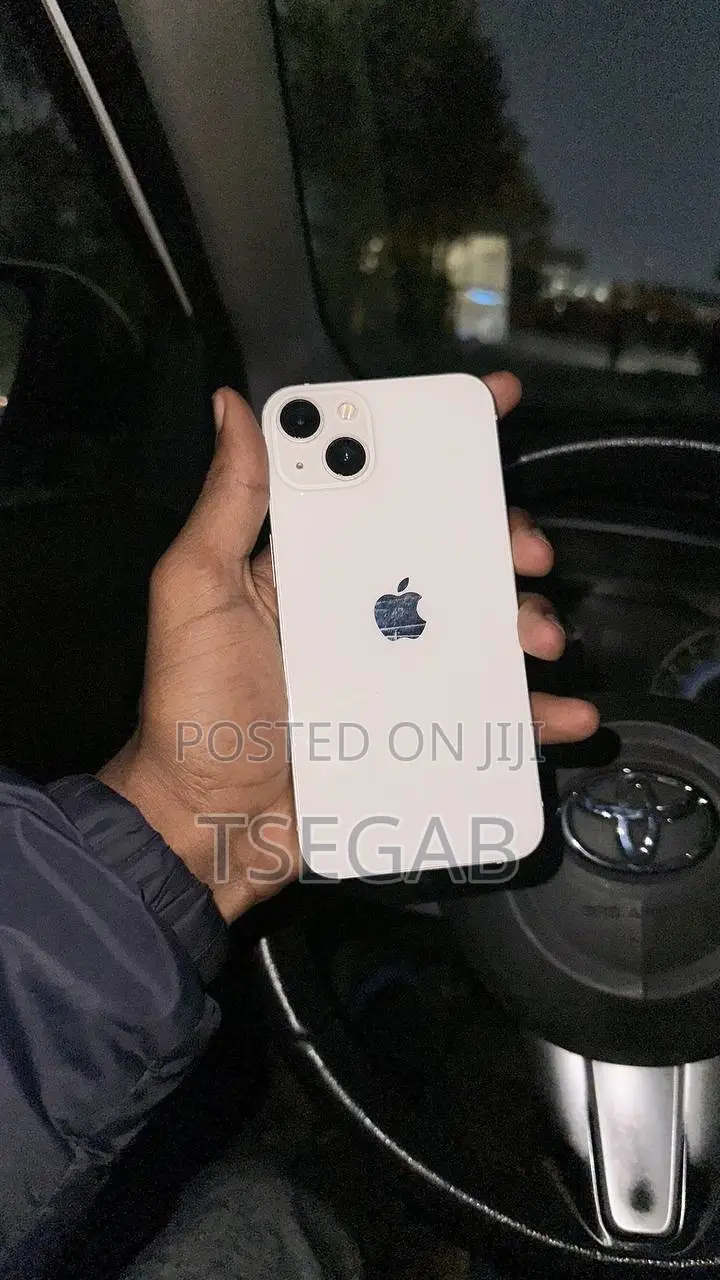 Apple iPhone 13 128 GB White