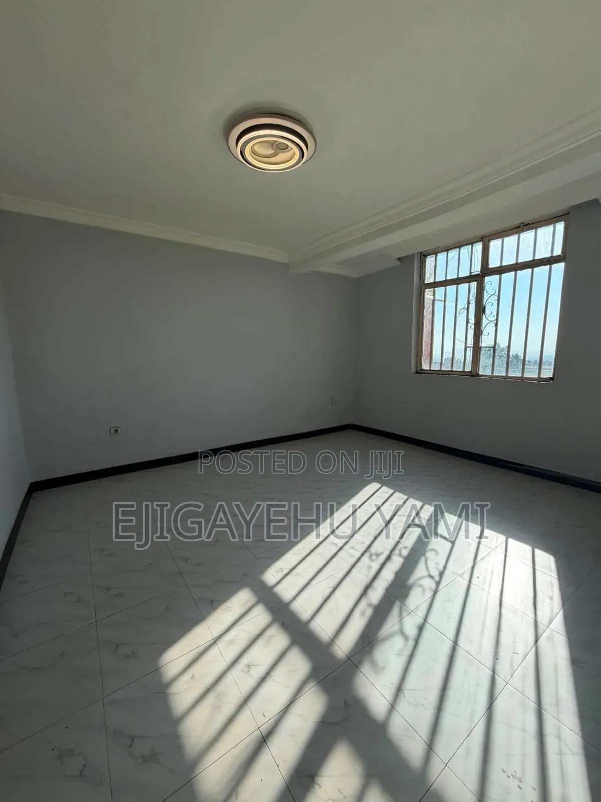 Furnished 1bdrm Condo in Condominium, Bole for sale