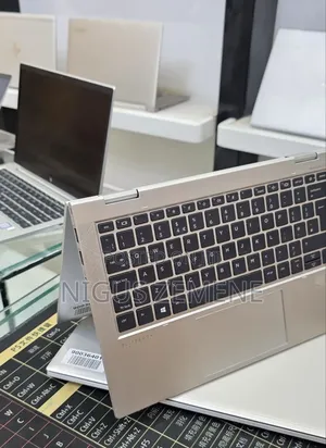 New Laptop HP EliteBook 830 G8 16GB Intel Core i5 SSD 512GB