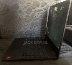 Laptop HP Envy x360 8GB AMD Ryzen 5 SSD 500GB