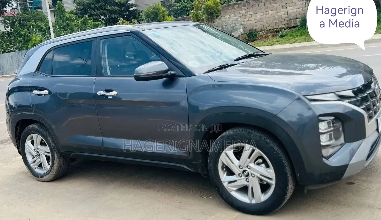 Hyundai Creta 2023 Gray