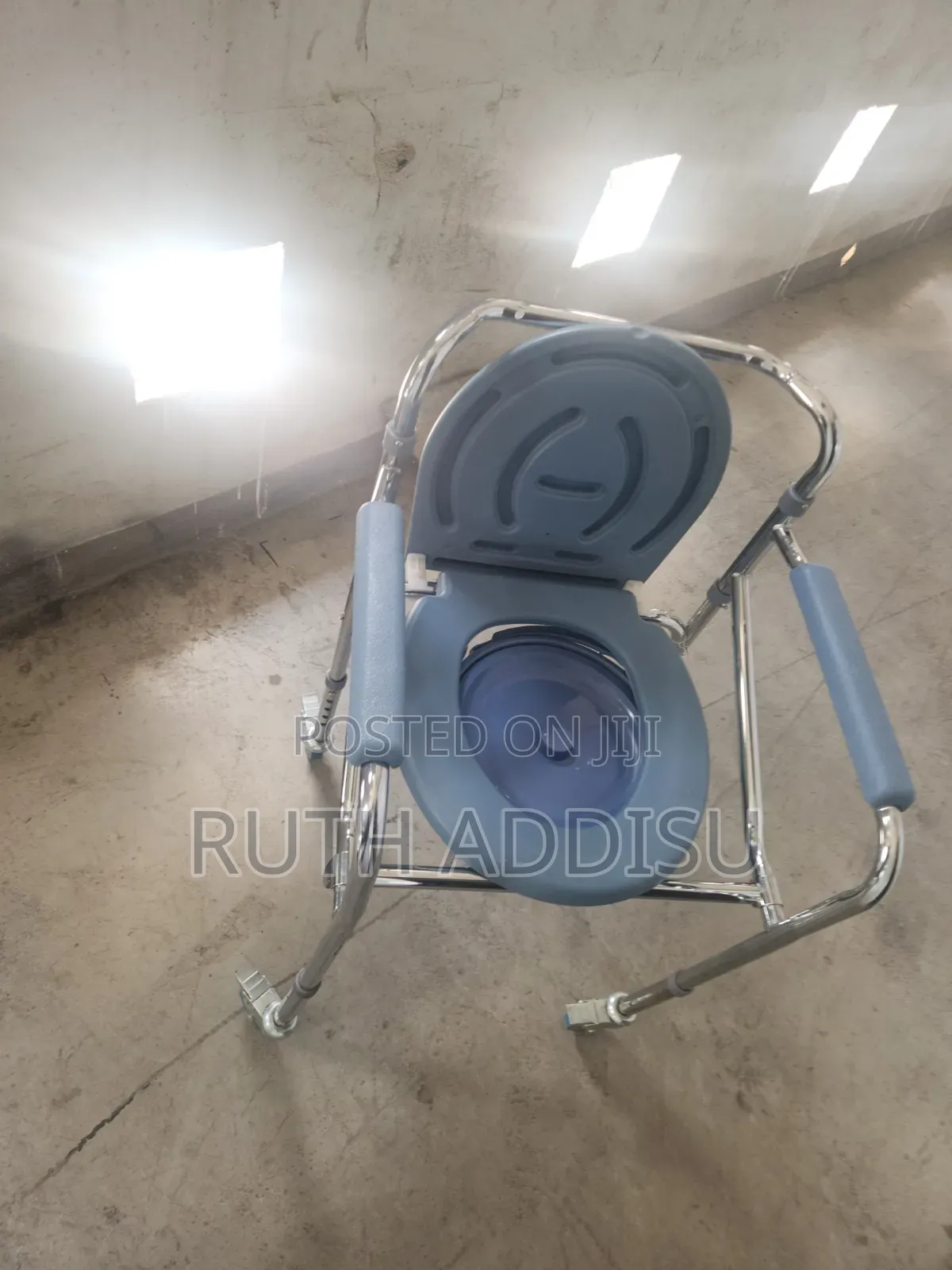 Toilet and Shower Wheelchair瘨不commode Chair奔向toilet Chair癈了commode Cha