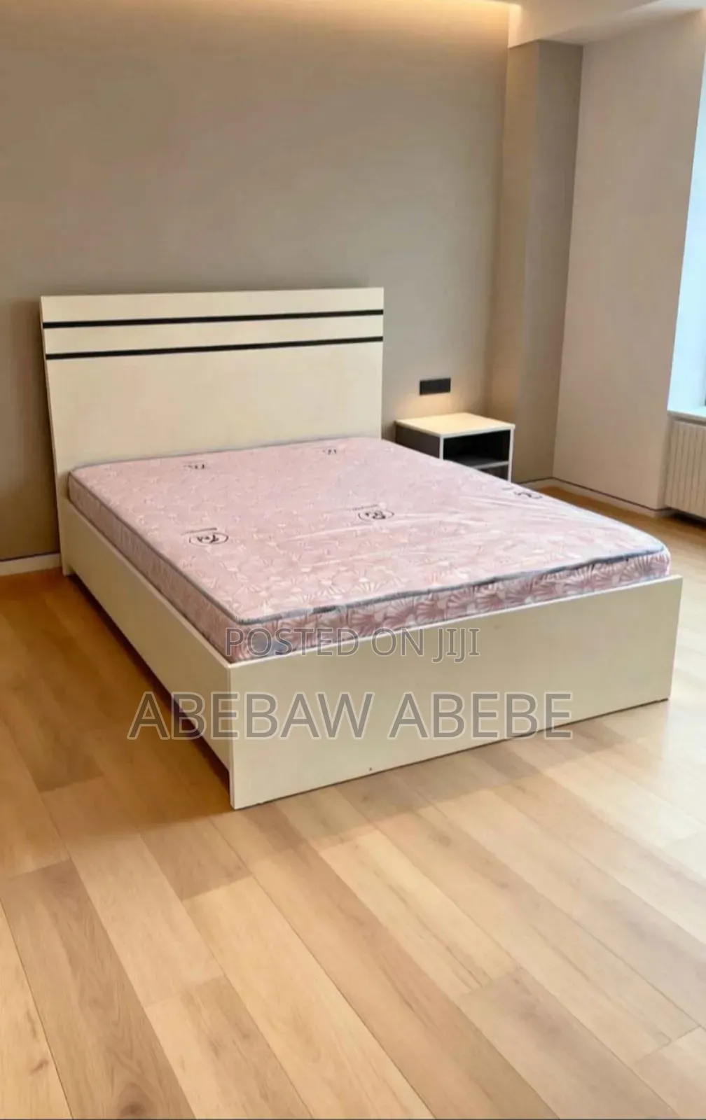 1.50 ላምኔት አልጋ
