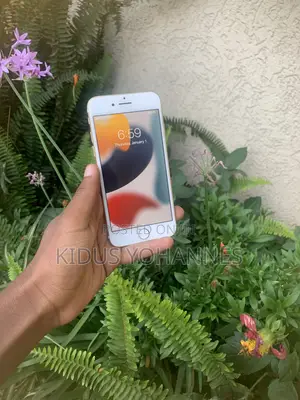 Apple iPhone 7 128 GB Gold