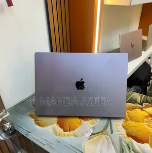 New Laptop Apple MacBook Pro 2021 M1 32GB Apple M1 Pro SSD 512GB