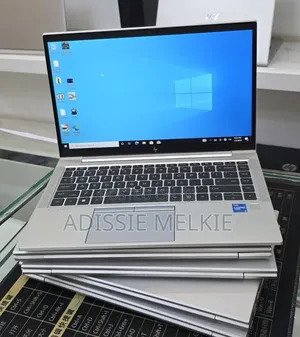 New Laptop HP EliteBook 840 G8 16GB Intel Core i5 SSD 512GB