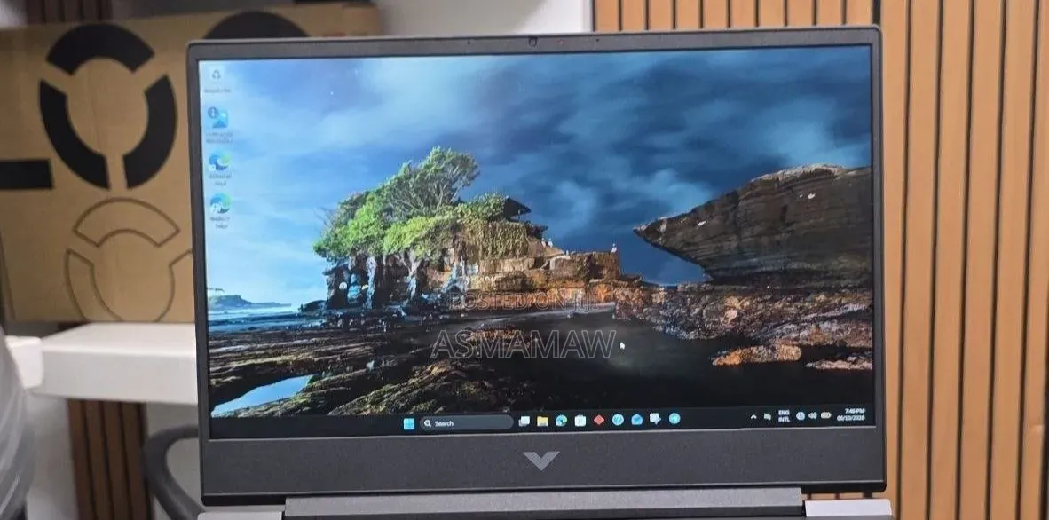 New Laptop HP Victus 15 16GB Intel Core i7 SSD 512GB