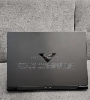 New Laptop HP Victus 15 16GB AMD Ryzen 7 SSD 1T