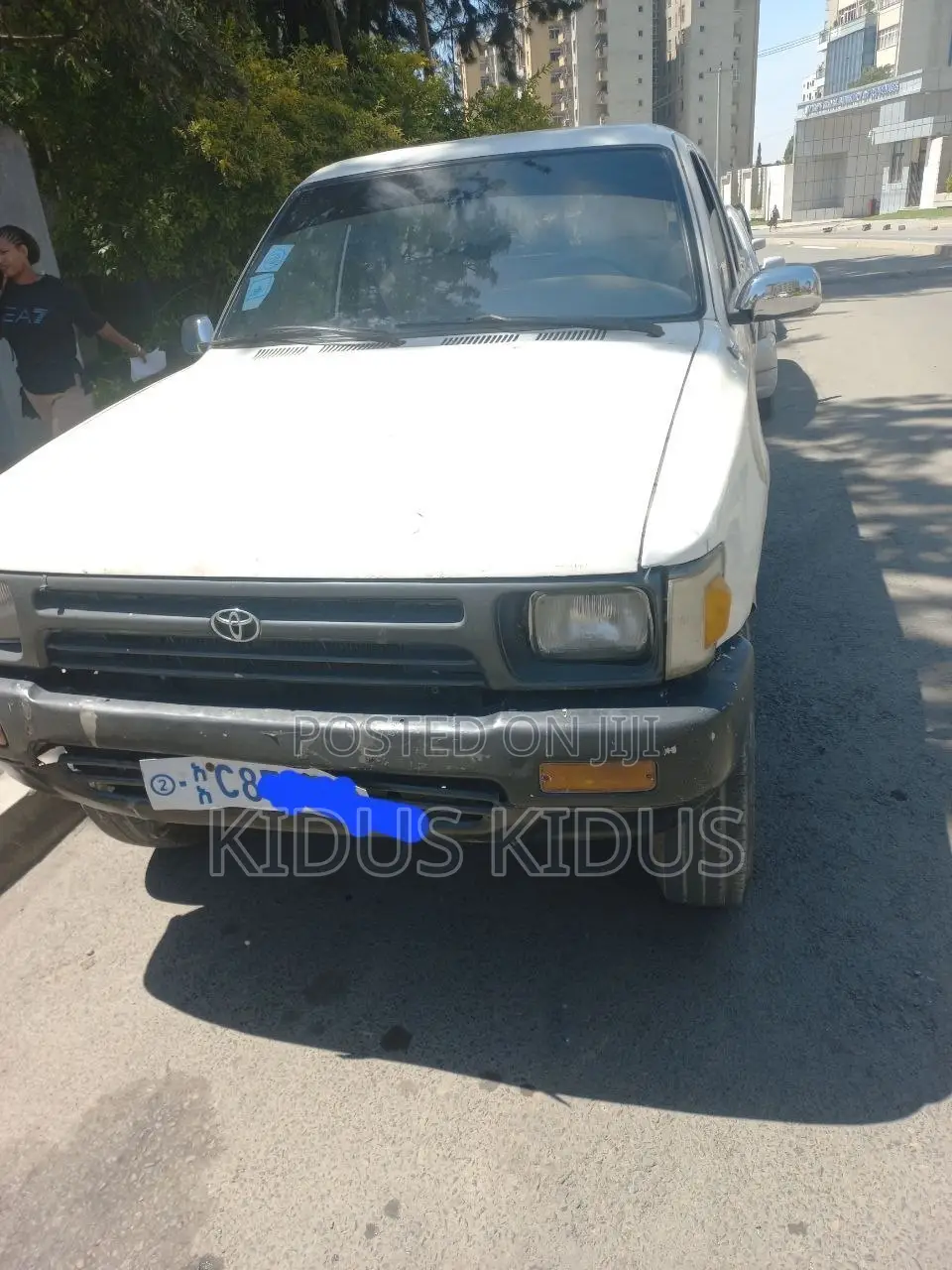 Toyota Hilux 1994 White