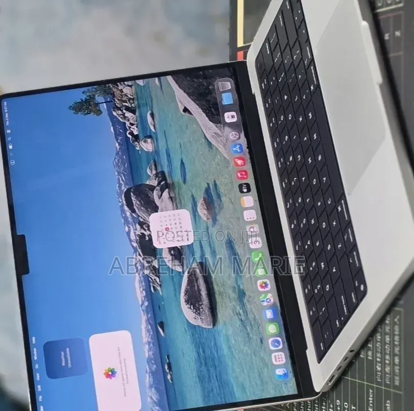 New Laptop Apple MacBook Pro 2021 M1 32GB Apple M1 Pro SSD 512GB