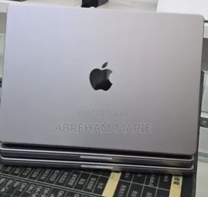 New Laptop Apple MacBook Pro 2021 M1 32GB Apple M1 Pro SSD 512GB