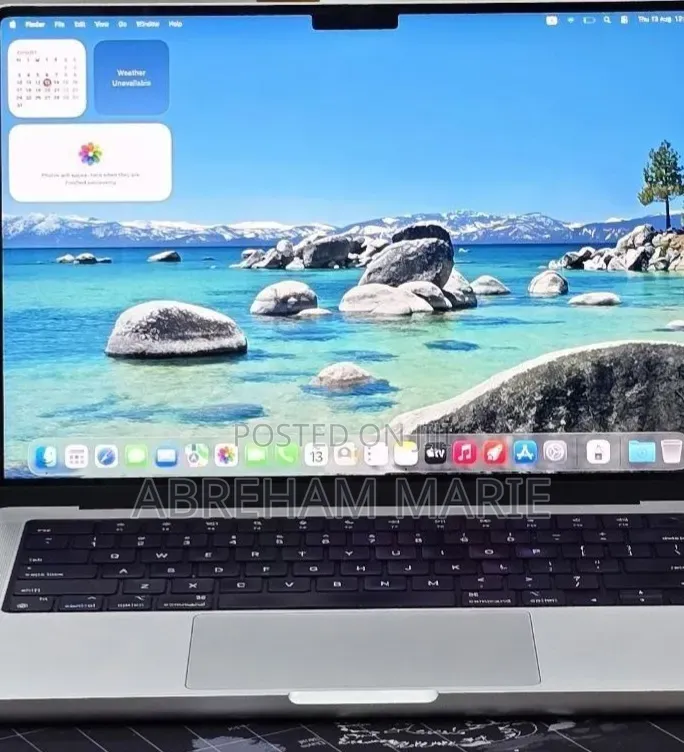 New Laptop Apple MacBook Pro 2021 M1 32GB Apple M1 Pro SSD 512GB