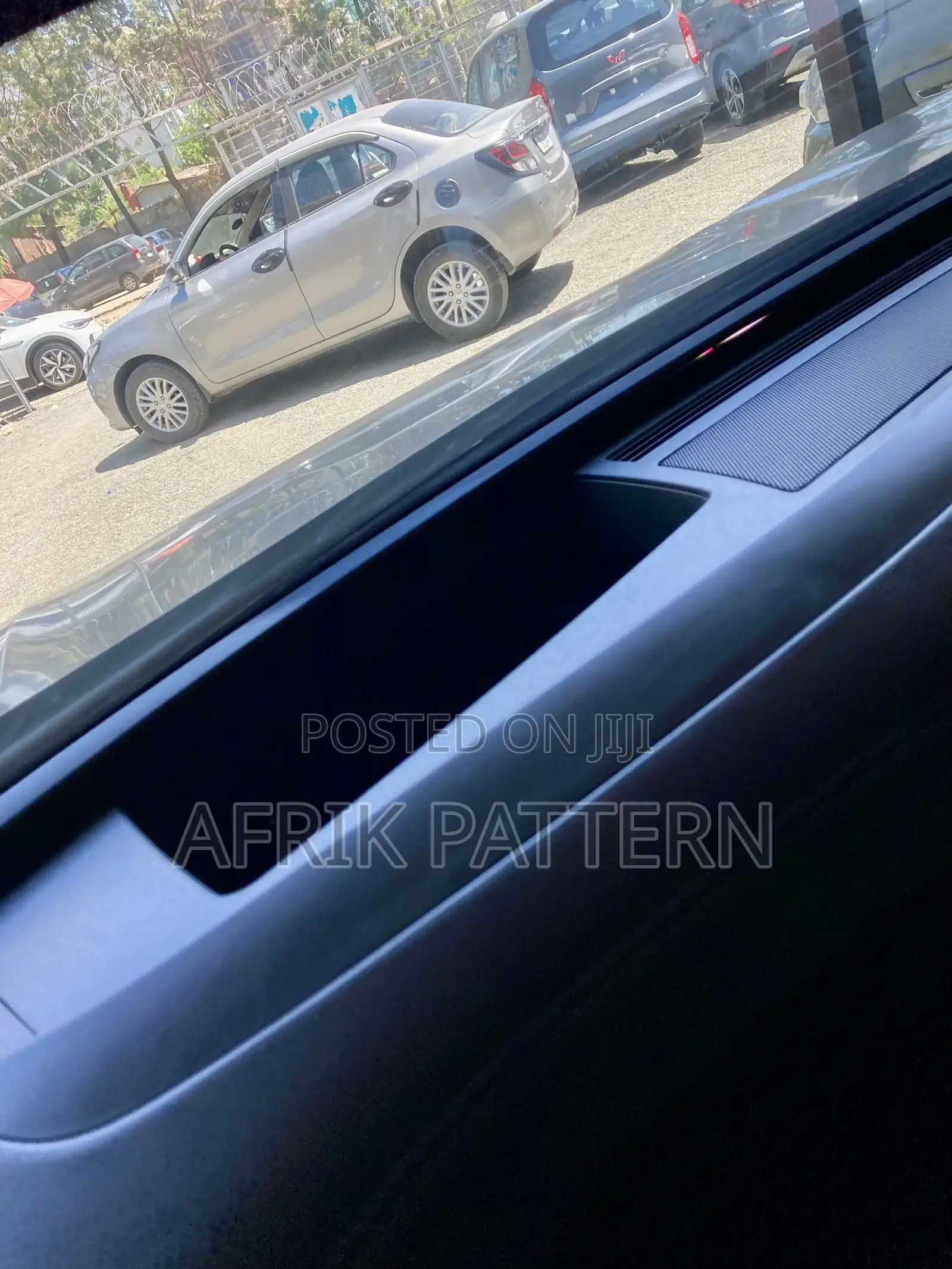 Volkswagen ID.6 2023
