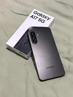 New Samsung Galaxy A17 5G 128 GB Black
