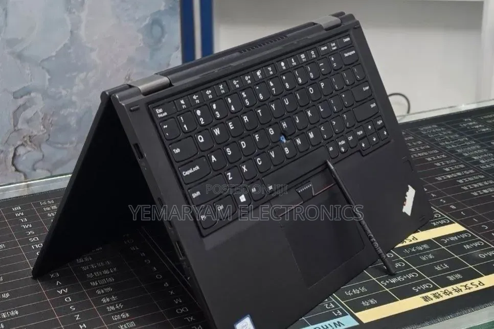 New Laptop Lenovo ThinkPad X380 Yoga 16GB Intel Core i5 SSD 256GB