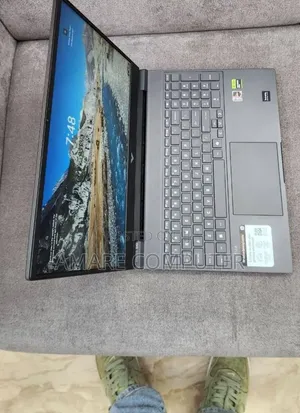 New Laptop HP Victus 16 16GB AMD Ryzen 7 SSD 1T