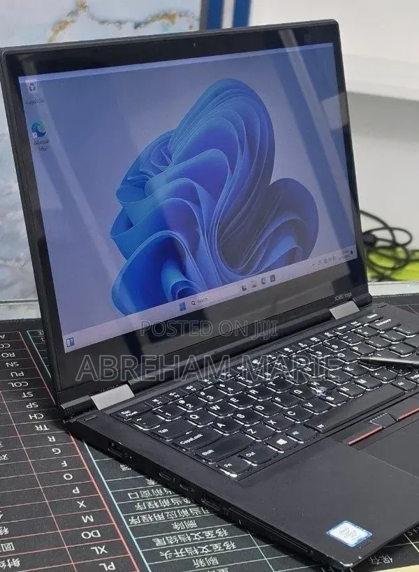 New Laptop Lenovo ThinkPad Yoga 370 16GB Intel Core i5 SSD 512GB