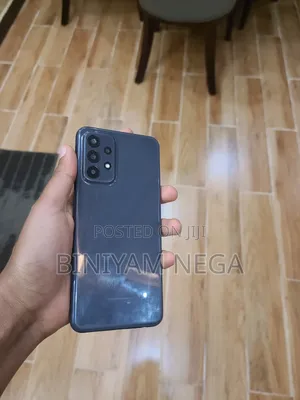 Samsung Galaxy A23 128 GB Graphite