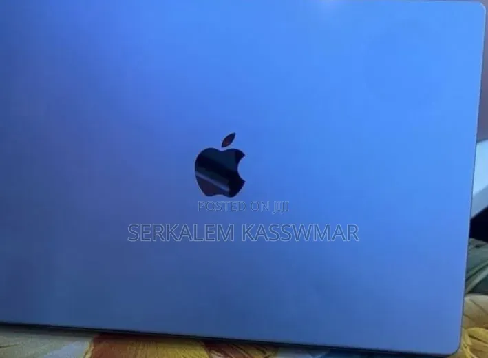 New Laptop Apple MacBook Pro 2021 M1 32GB Apple M1 SSD 512GB