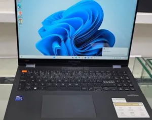 New Laptop Asus VivoBook 15 X505BA 16GB Intel Core i9 SSD 1T