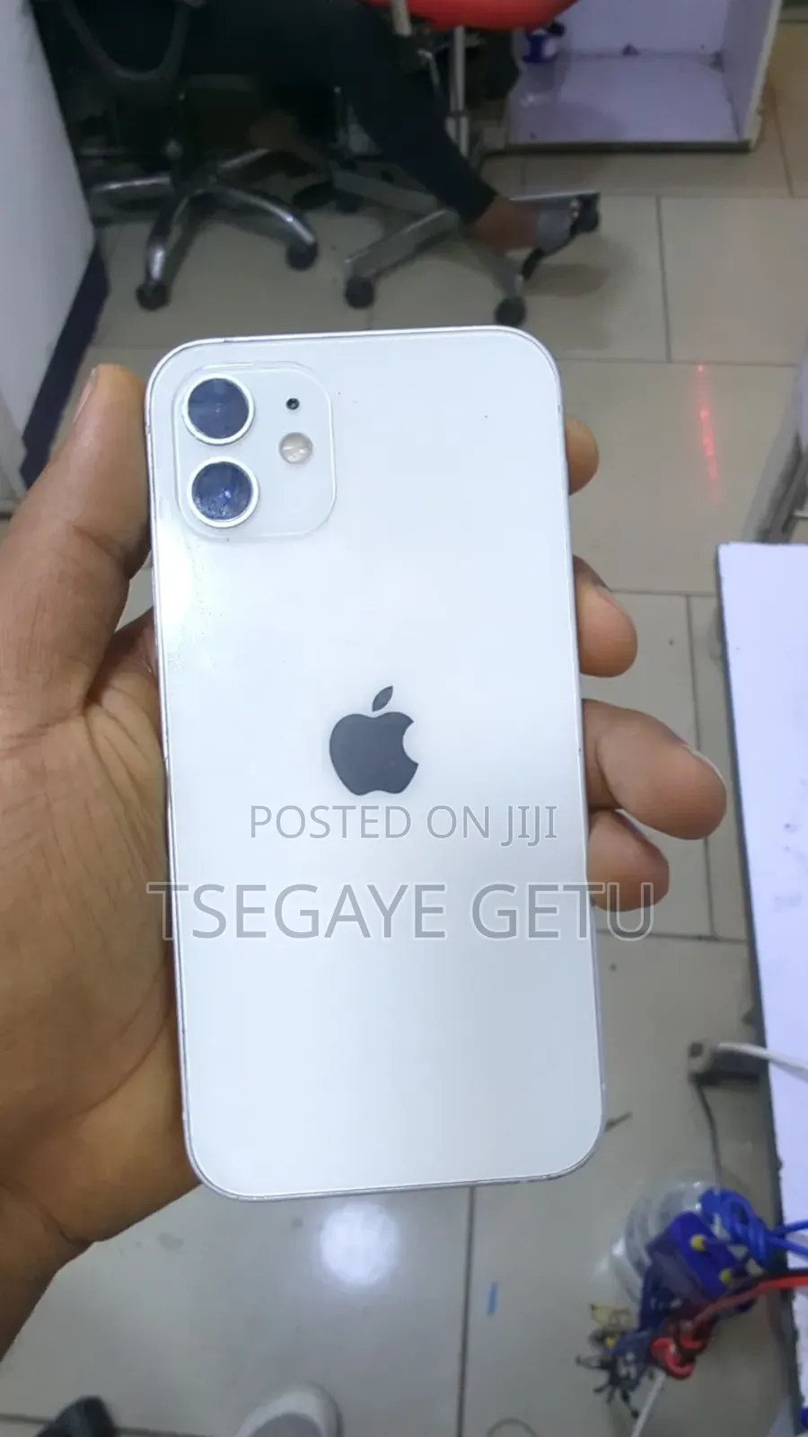 Apple iPhone 12 64 GB White