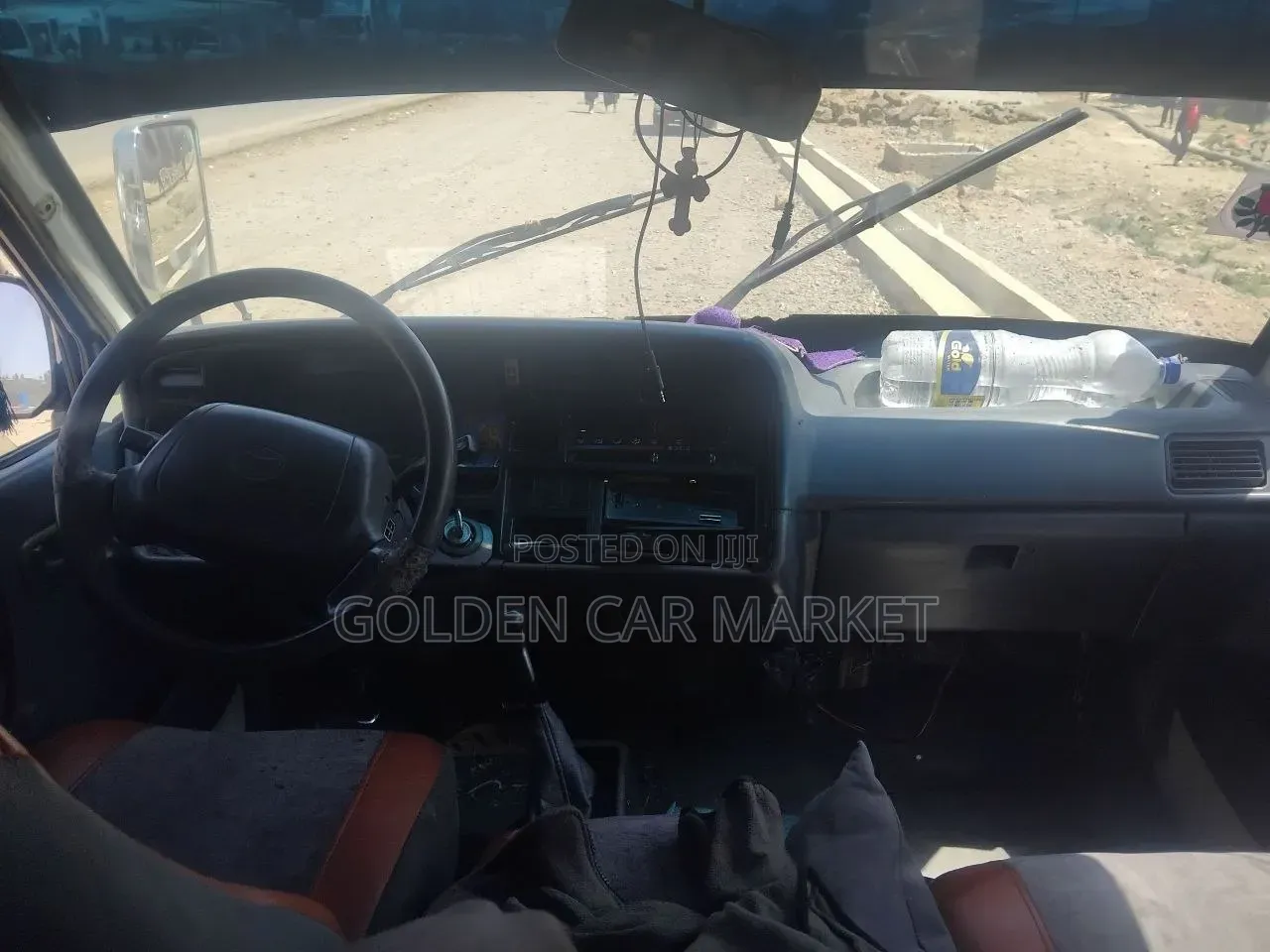 Toyota HiAce 2024 White
