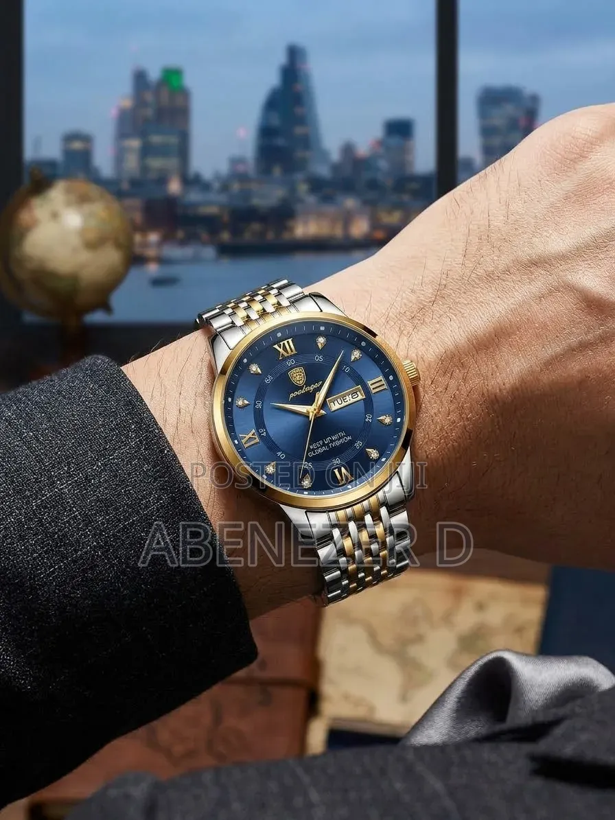 Poedagar 836 Men's Quartz Watch With a Blue Dial Gold Silver Two-Tone