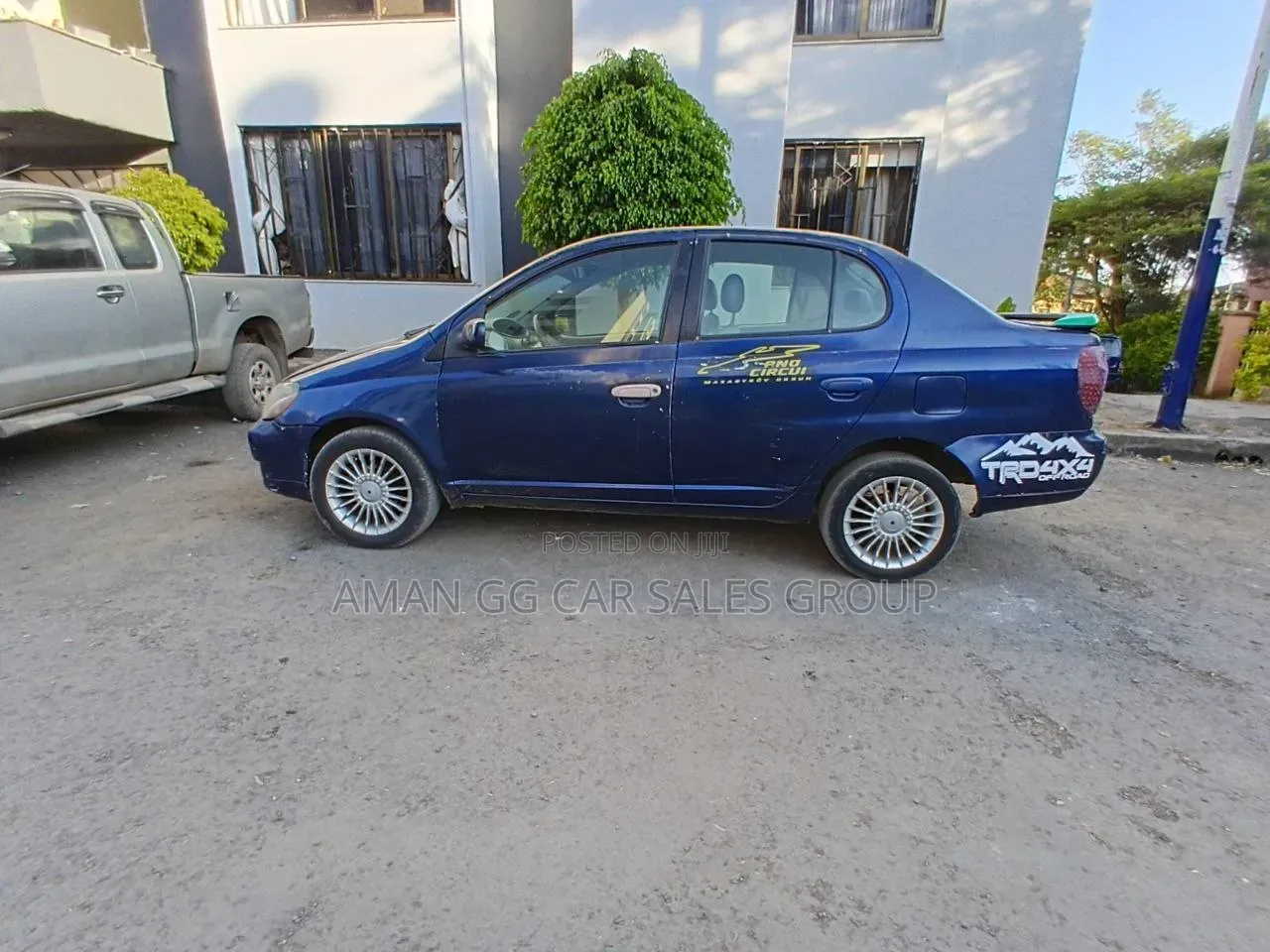 Toyota Platz 2001 Blue