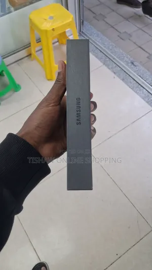 New Samsung Galaxy S25 Ultra 256 GB Silver