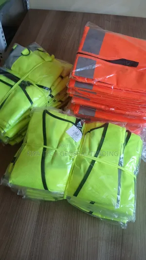 Safety Reflective Vests አንፀባራቂ ሴፍቲ ቬስት
