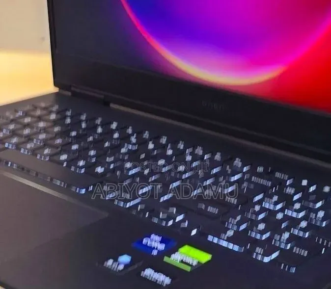 New Laptop HP Omen 16 16GB Intel Core i9 SSD 1T