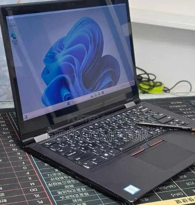 New Laptop Lenovo ThinkPad X380 Yoga 16GB Intel Core i5 SSD 256GB