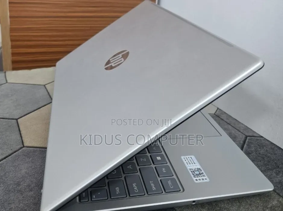 New Laptop HP Stream Notebook 16GB Intel Core i7 SSD 1T