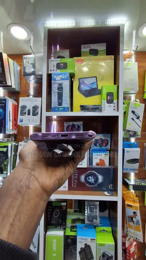 New Samsung Galaxy S22 Ultra 512 GB