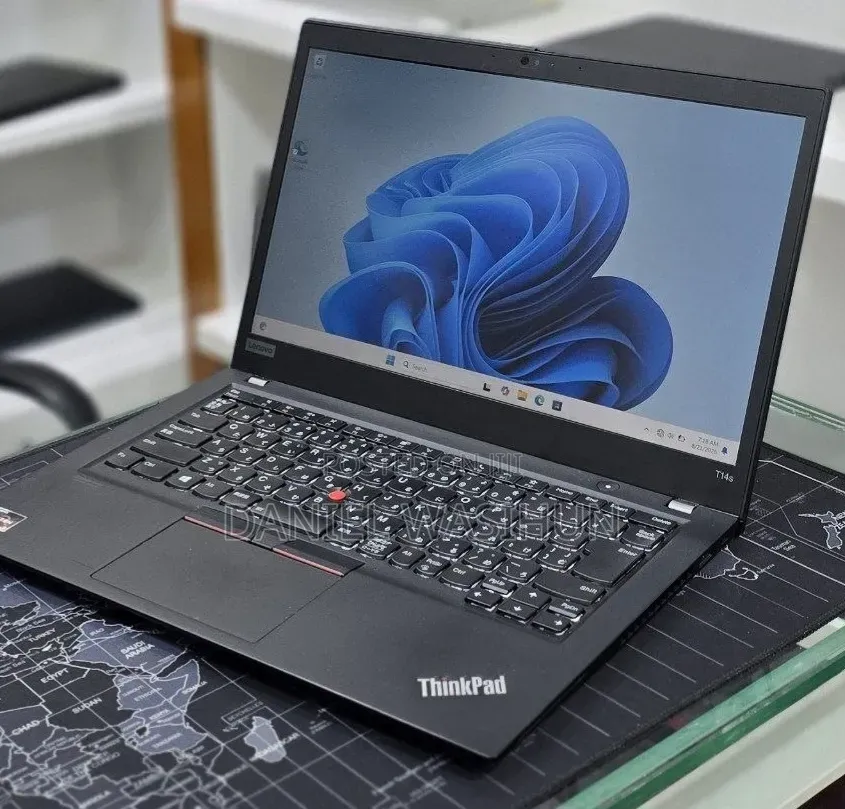 New Laptop Lenovo ThinkPad T14 G1 16GB AMD Ryzen 5 SSD 512GB
