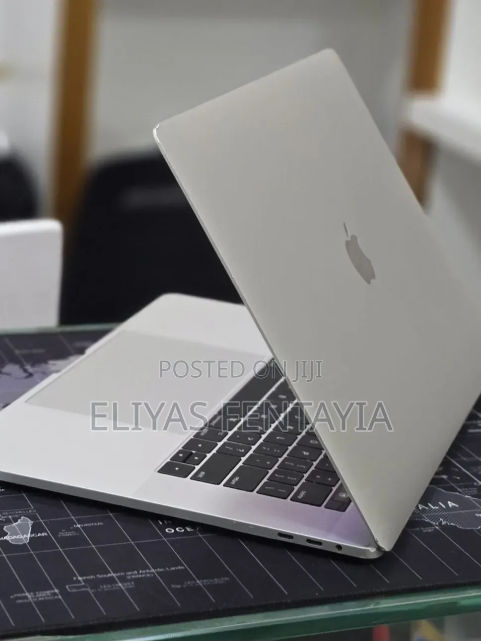 New Laptop Apple MacBook Pro 2017 16GB Intel Core i7 SSD 512GB