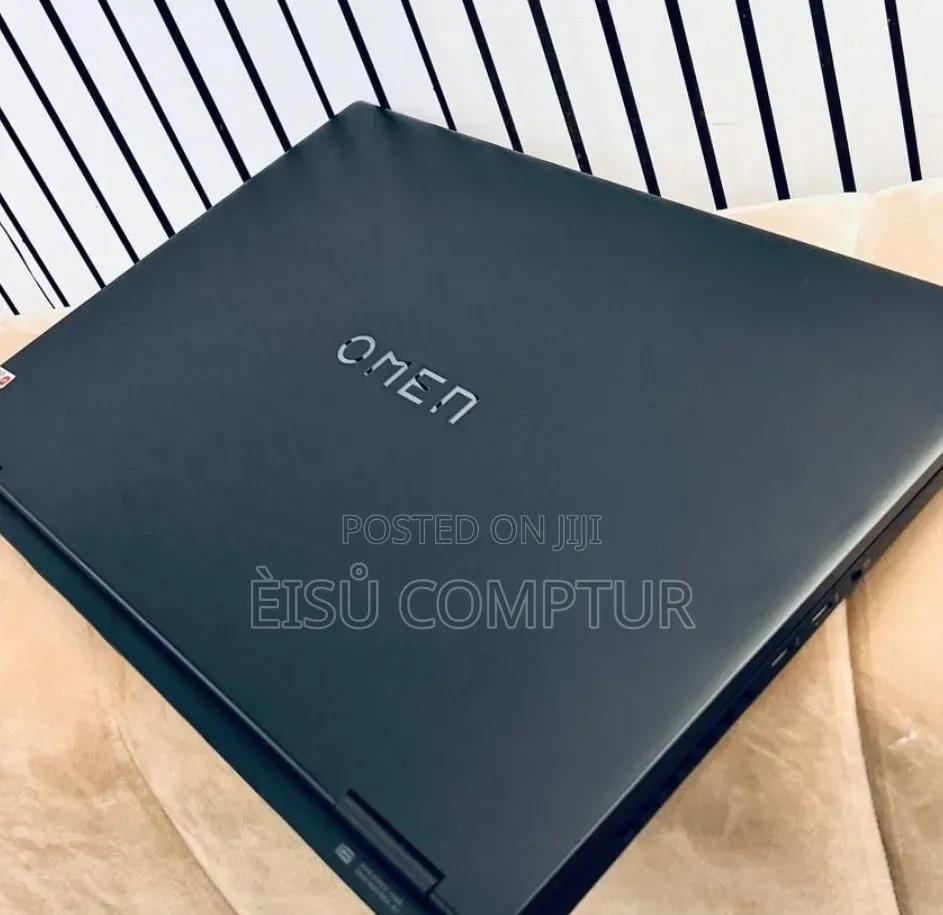 New Laptop HP Omen 16 16GB Intel Core i9 SSD 1T