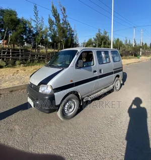 Suzuki Eeco 2024 Gray